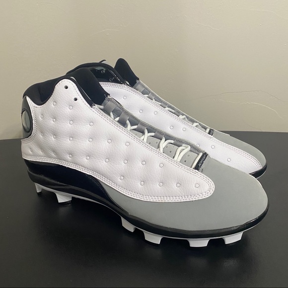 jordan retro 13 baseball cleats